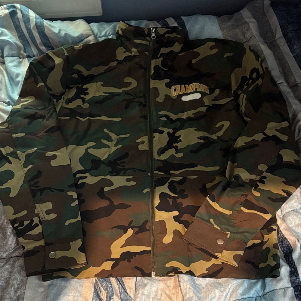 Champion Men's Green Camouflage Field Jacket
